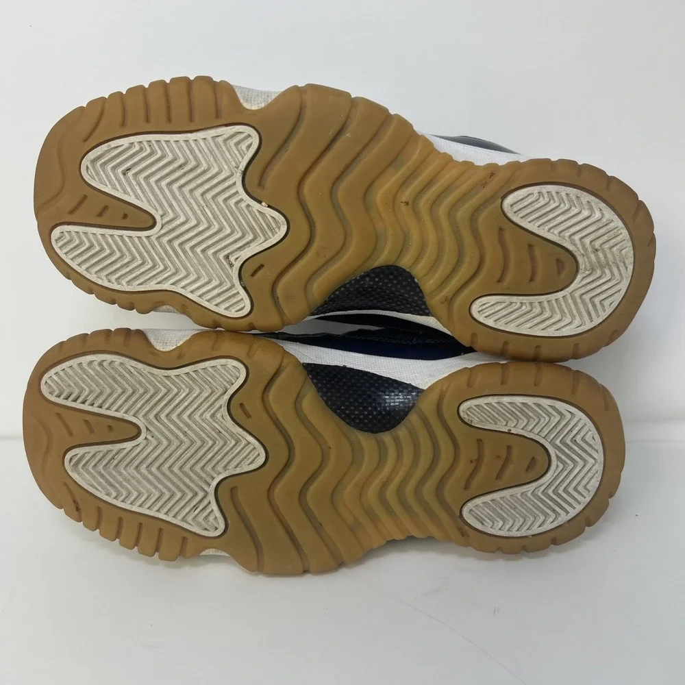 Air Jordan 11 Low Navy Gum GS Midnight Navy/White 528896-405 Kids 4Y, Womens 5.5
